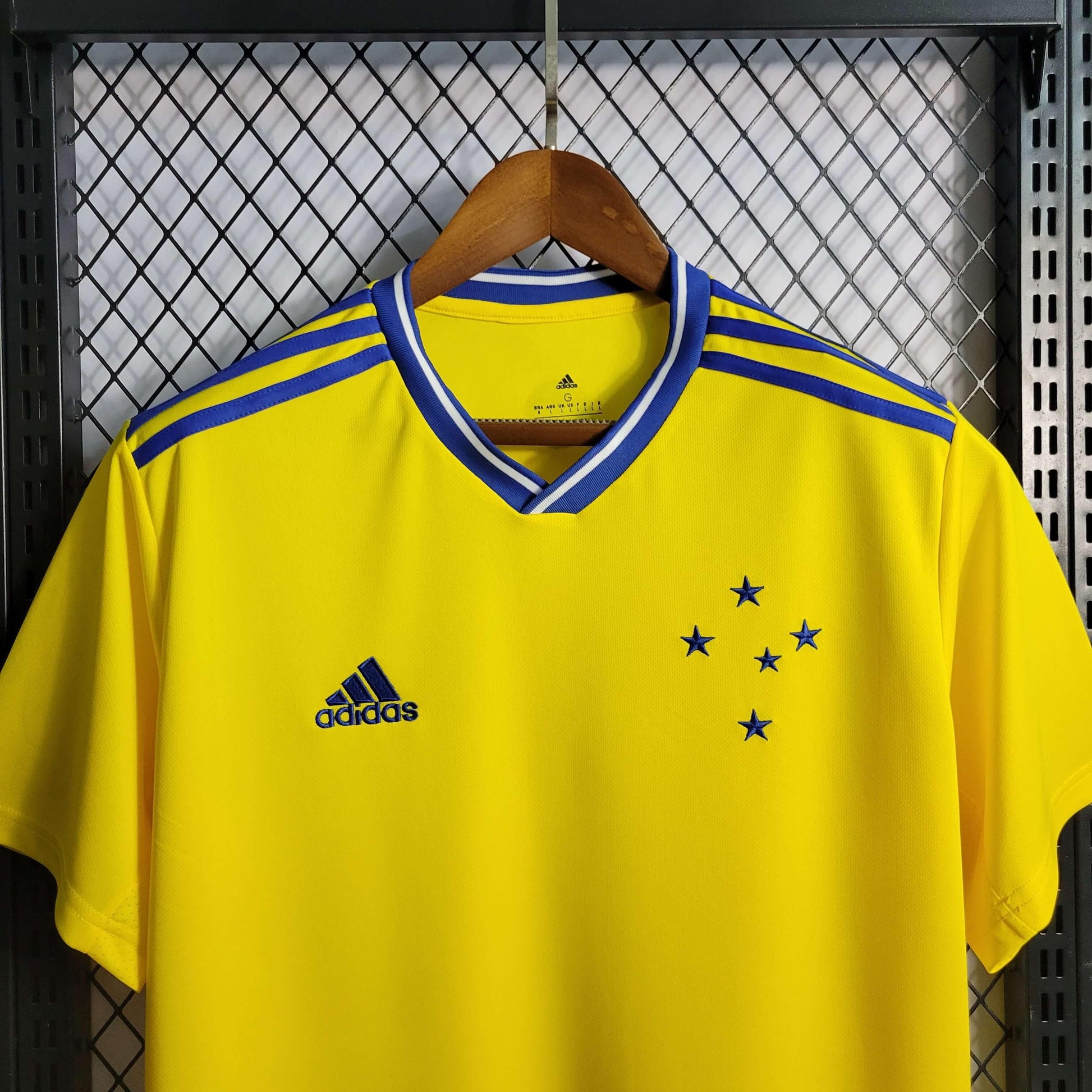 Camisa Cruzeiro 2022/23 Terceira - ResPeita Sports