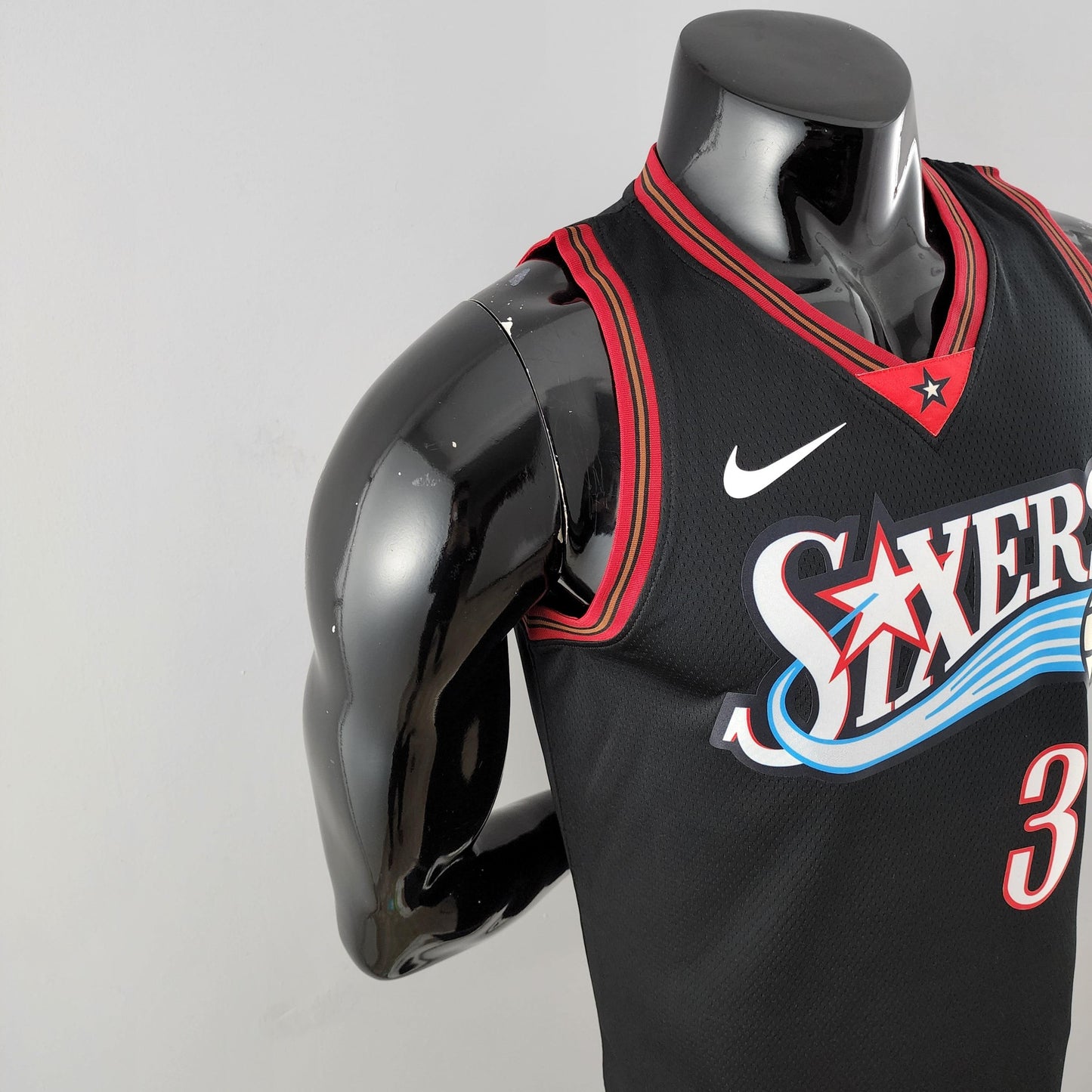 Regata NBA Philadelphia 76ers - Allen Iverson #3 Black Retrô - ResPeita Sports