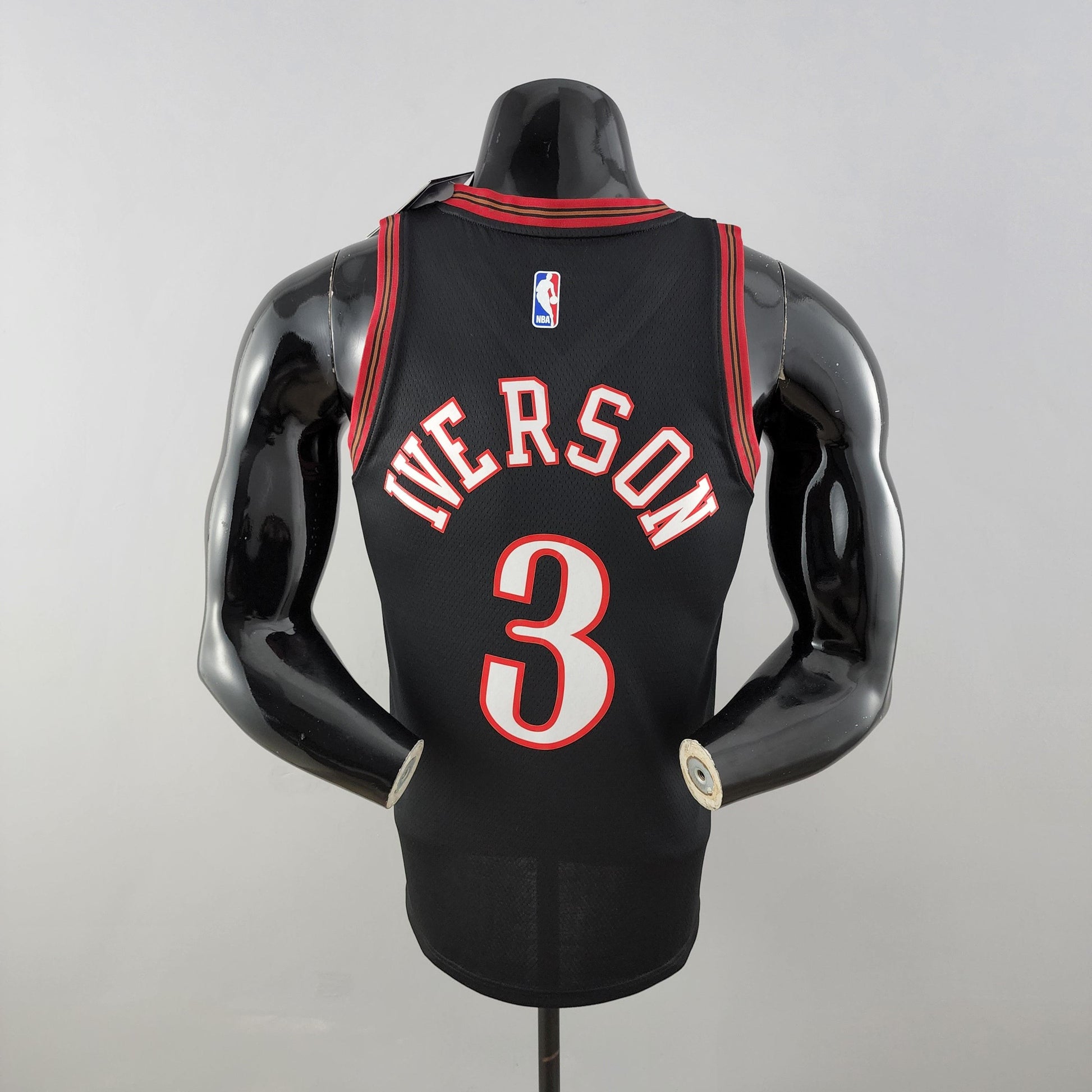 Regata NBA Philadelphia 76ers - Allen Iverson #3 Black Retrô - ResPeita Sports
